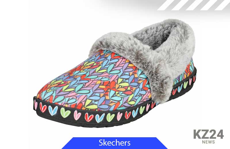 Skechers - один из лучших производителей комнатной обуви