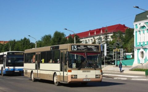 водители