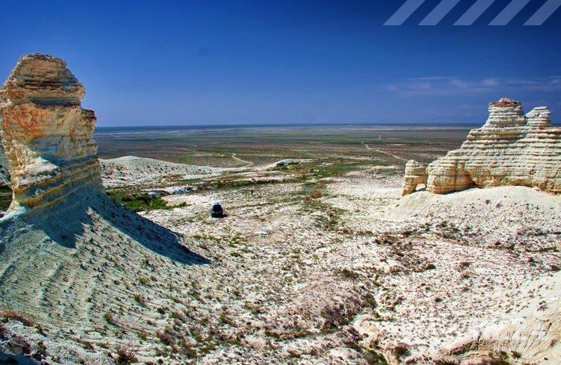 Меловое плато Аккегершин в Казахстане