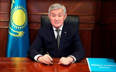Бердибек Сапарбаев