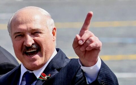 Лукашенко