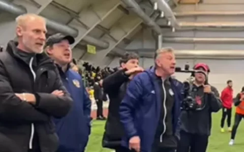 Футбол