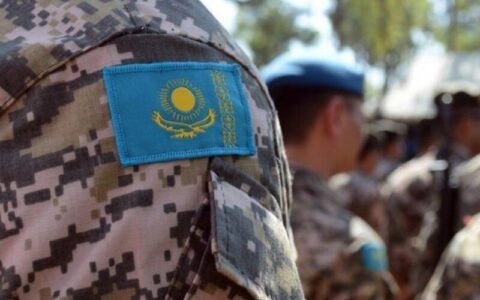 армия