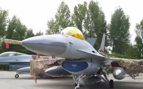 F-16