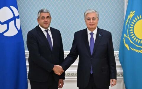 Генсек ЮНВТО ООН Зураб Пололикашвили и Президент РК Касым-Жомарт Токаев