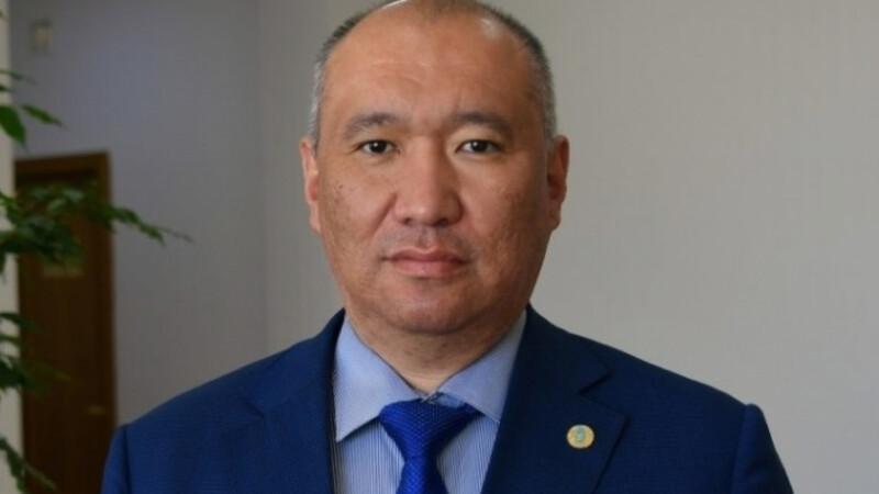 Алмасхан Ахмеджанов
