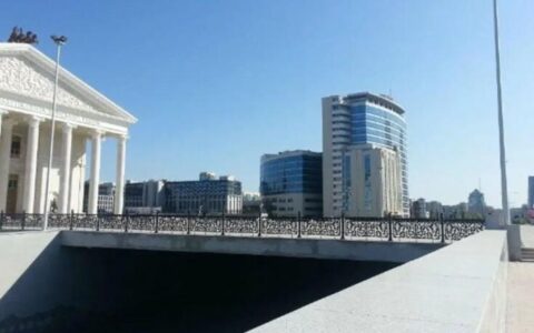 мост
