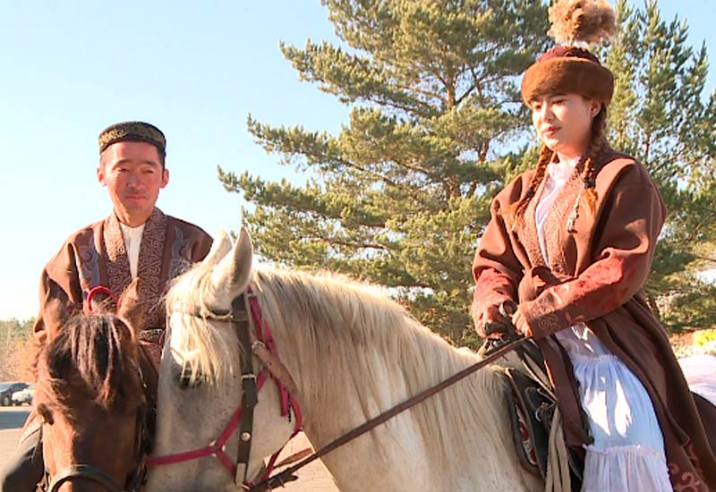 Куанбек Тусипханулы и Жайна Еркинкызы