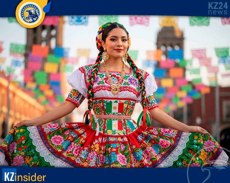 Мексиканский женский костюм чарра