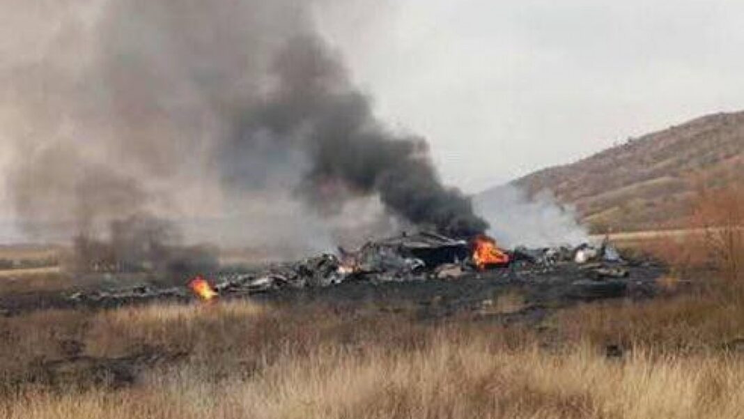 Разбившийся самолет