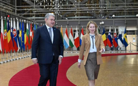 Встреча министра иностранных дел РК Ермека Кошербаева и Верховного представителя ЕС по иностранным делам и политике безопасности Каи Каллас