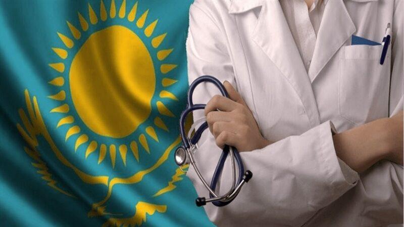 Флаг государства и медик