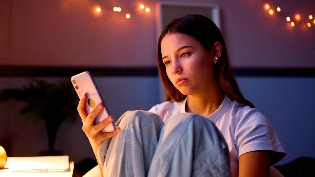 Meta заблокировала около 550 000 аккаунтов