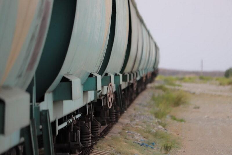 Грузовой поезд