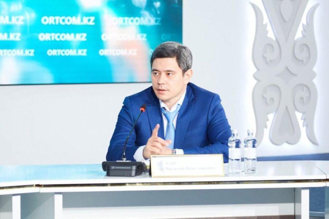 Виталий Хан