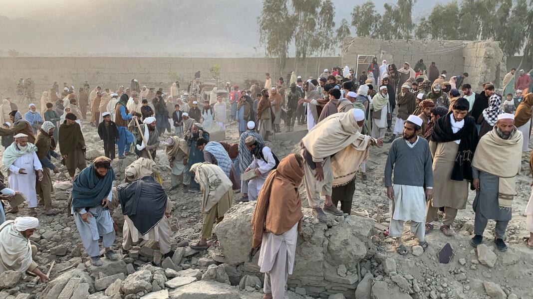 Афганские власти называют атаки Пакистана нарушением суверенитета Афганские власти называют атаки Пакистана нарушением суверенитета