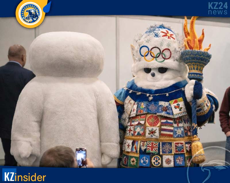 между символом и персонажем