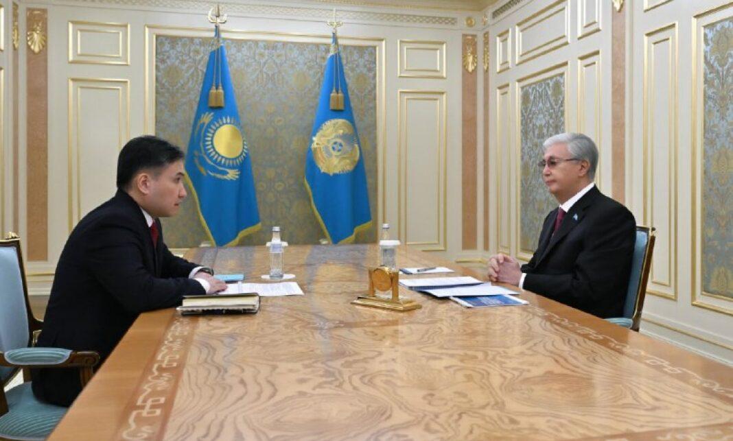 Токаев обсудил с министром труда планы