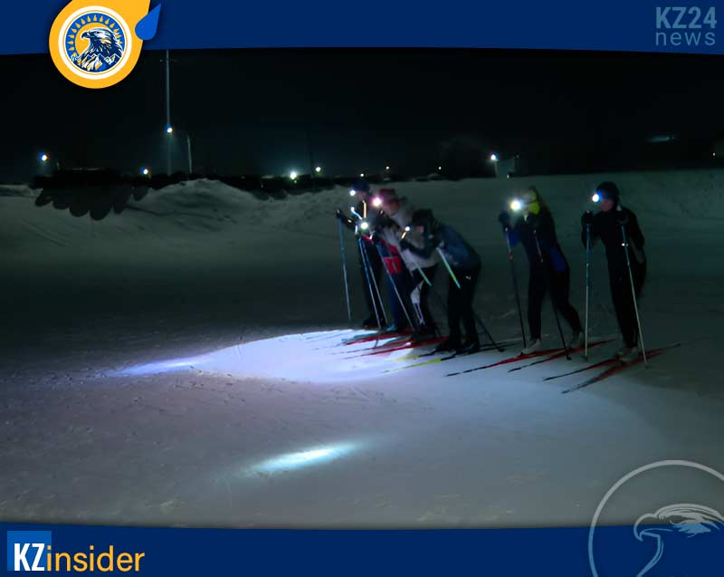 Ночные лыжники