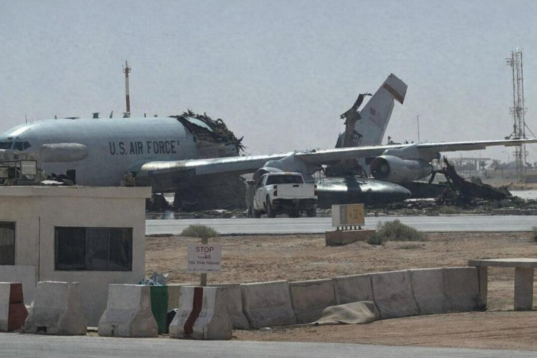 Самолёт США был атакован дронами