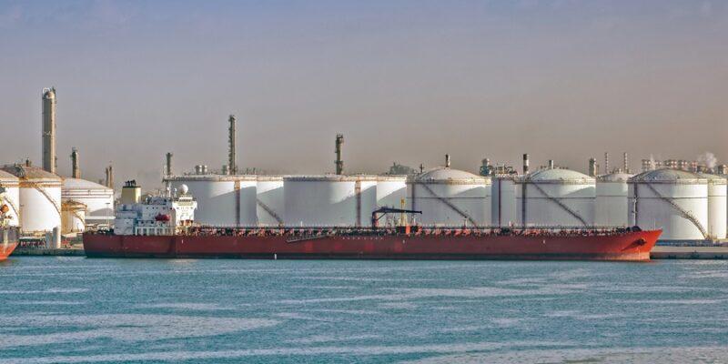 Токио анализирует возможные направления диверсификации импорта нефти