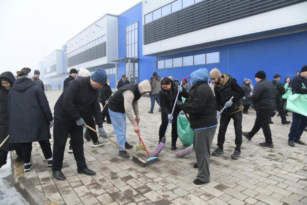 В Астане проходит масштабная генеральная уборка
