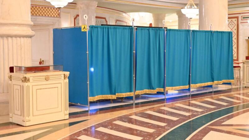 Явка на референдуме в Казахстане превысила необходимый порог