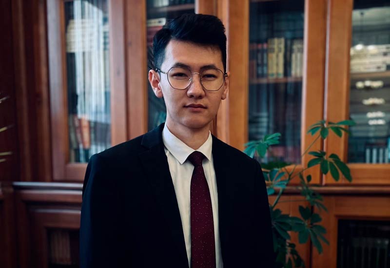 Даурен Габитов