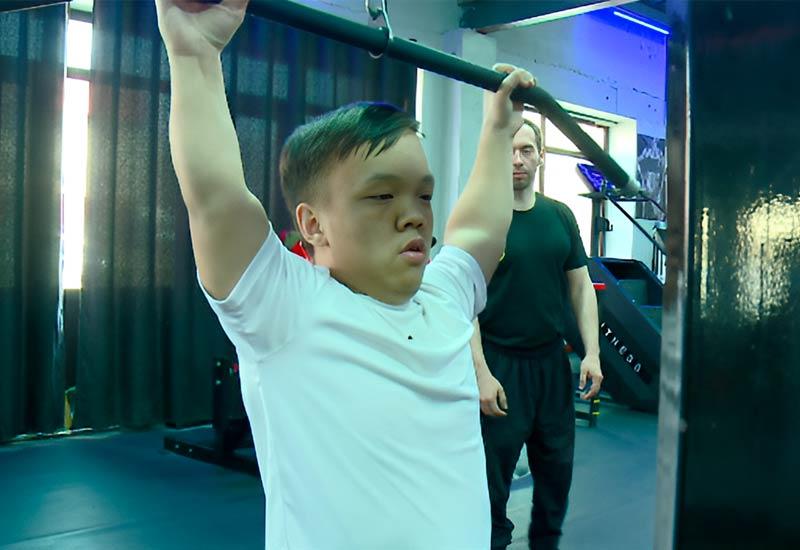 Ернур Жаманов — чемпион Азии по пара пауэрлифтингу