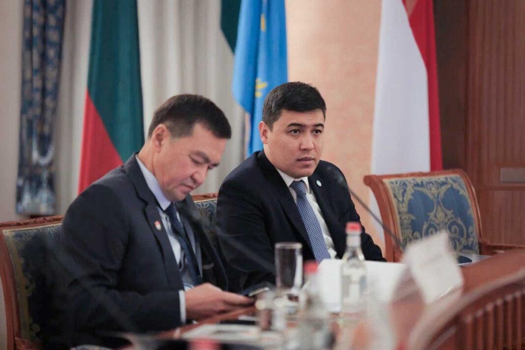 НОК Казахстана подписал меморандум на международном форуме в Ереване