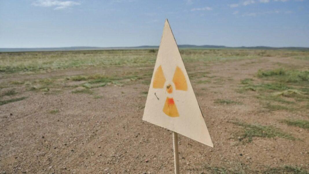 Знак радиоактивной опасности