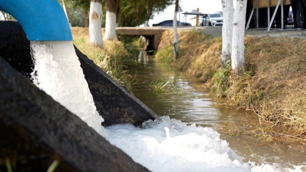 Вода
