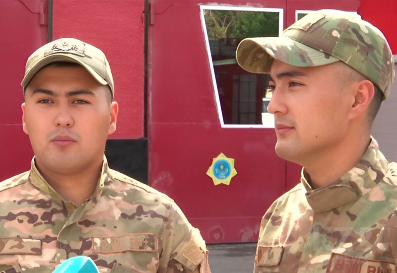 близнецы-Жандос-и-Айдос-Рымхан близнецы Жандос и Айдос Рымхан