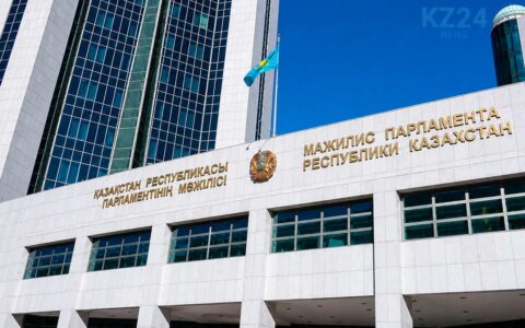 парламент Казахстана Астана здание