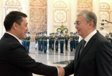 Президент Кыргызстана поздравил Касым-Жомарта Токаева с проведением выборов в Курултай Казахстана