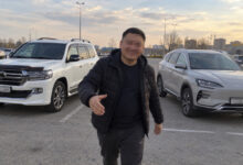 Лжеменеджер автосалона убедил 10 клиентов переоформить машины через приложение — ущерб свыше 600 млн ₸