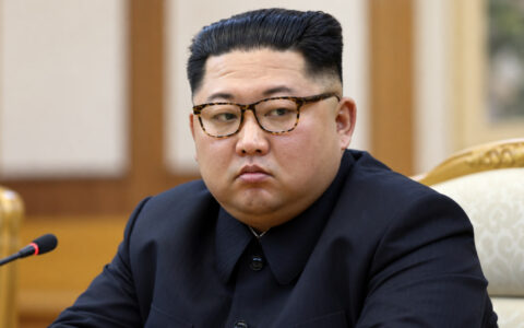 Ким Чен Ын в коме